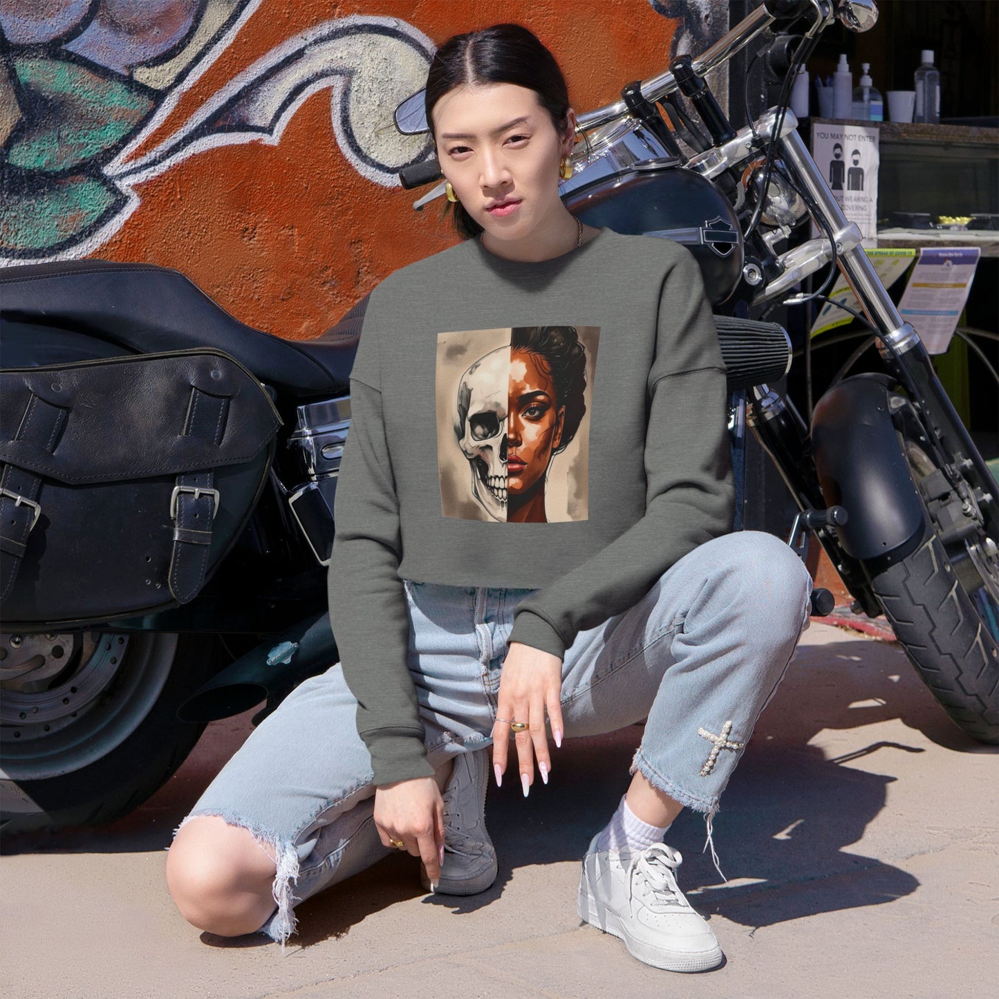 Women's Cropped Sweatshirt